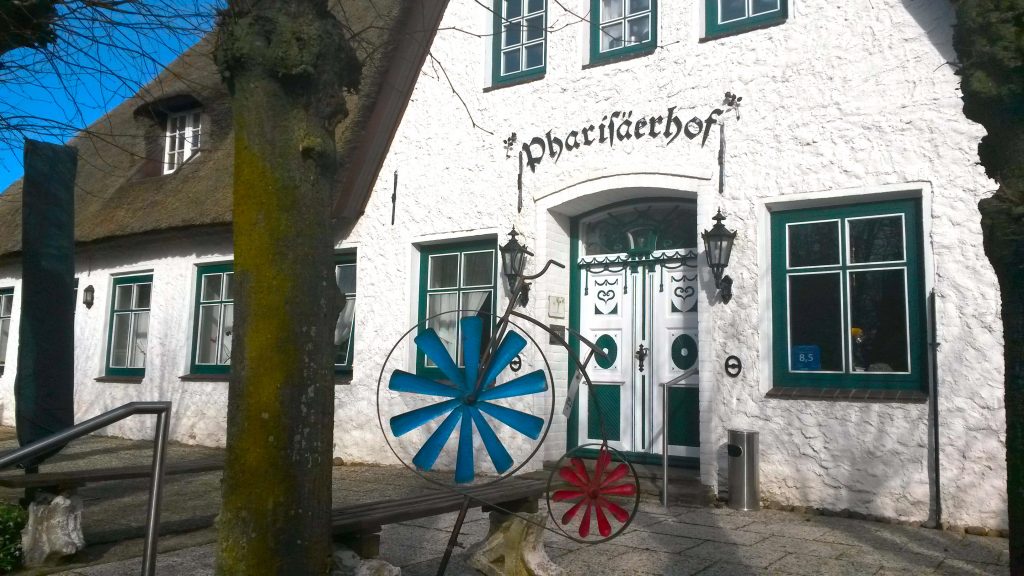 Historisches Gebäude: der Pharisäerhof auf Nordstrand