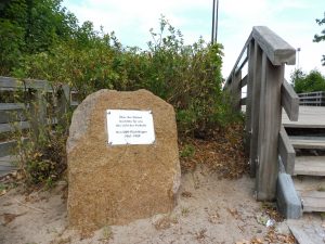 Gedenkstein DDR-Flüchtlinge Seebrücke Boltenhagen