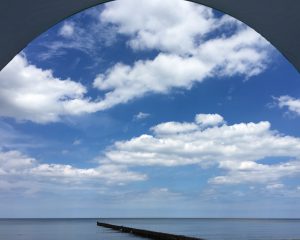 Blick aus der Strandmuschel auf das Meer vor Graal-Müritz.