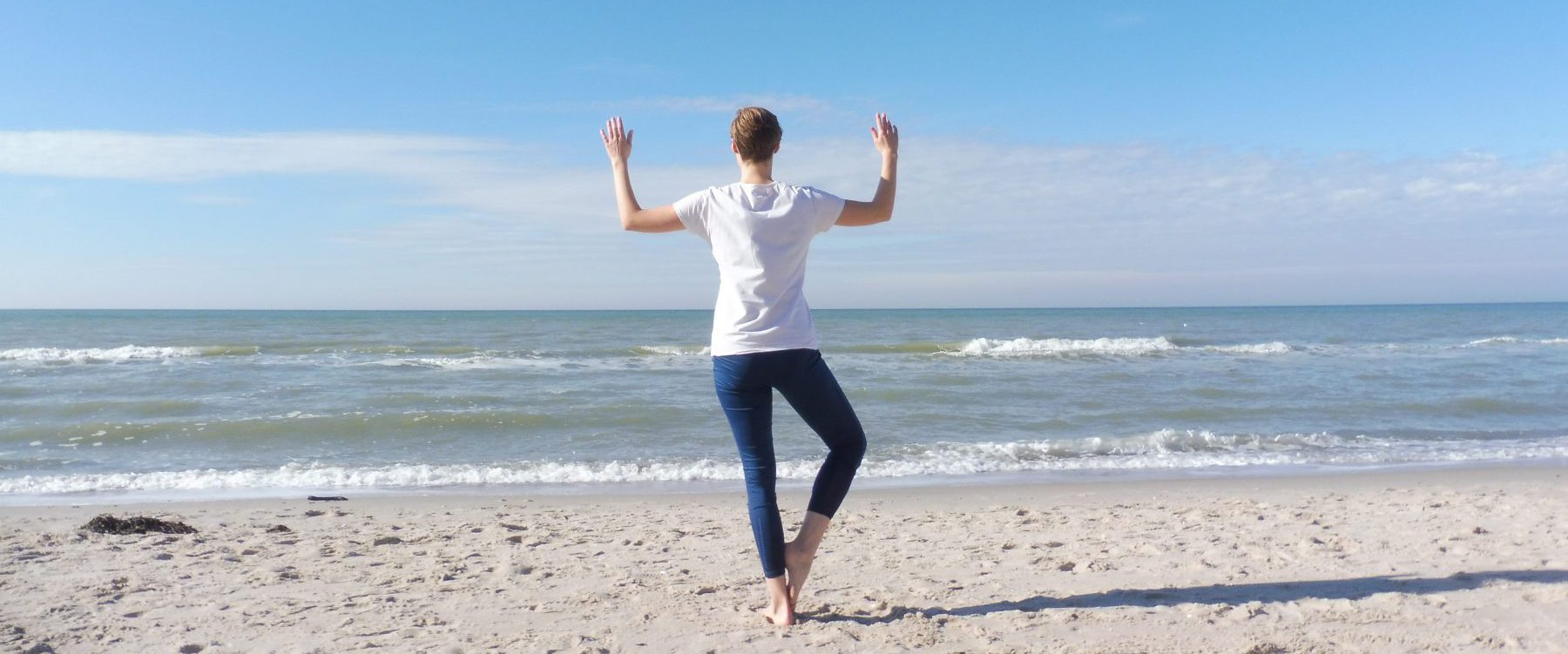 Yoga am Weststrand auf dem Darss