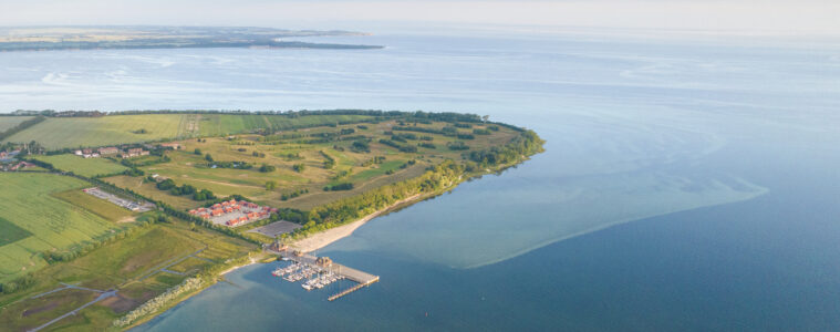 Bades Huk Luftaufnahme Ostsee Resort